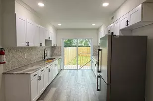 516 Columbus Rd, Burlington, NJ 08016 - Photo 2