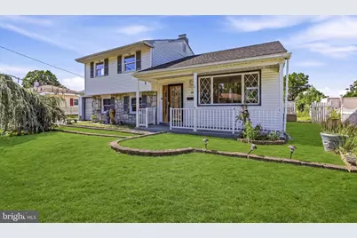 14 Lancaster Drive, Burlington, NJ 08016 - Photo 2