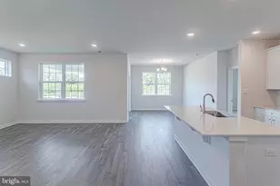 350 Bandon Dunes Ct, Moorestown, NJ 08057 - Photo 6