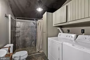 1037 S Church St, Mount Laurel, NJ 08054 - Photo 20