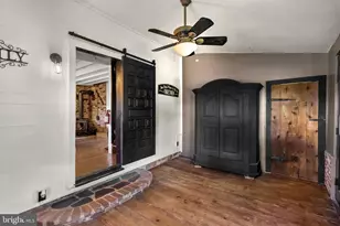 1037 S Church St, Mount Laurel, NJ 08054 - Photo 14