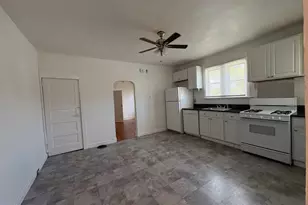 314 W 4th St, Palmyra, NJ 08065 - Photo 1