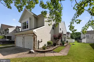 117 Buckingham Way, Mount Laurel, NJ 08054 - Photo 2