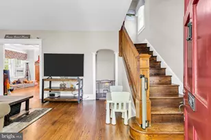 817 Washington Ave, Palmyra, NJ 08065 - Photo 2