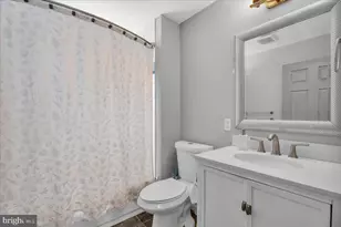 315 N Forklanding Rd, Maple Shade, NJ 08052 - Photo 14