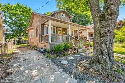 315 N Forklanding Road, Maple Shade, NJ 08052 - Photo 2
