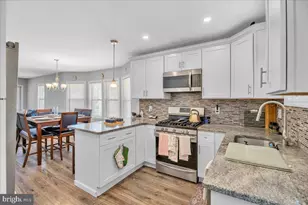 315 N Forklanding Rd, Maple Shade, NJ 08052 - Photo 10