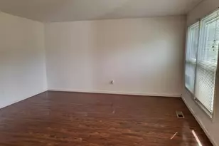 17 Roberts Pl, Willingboro, NJ 08046 - Photo 4