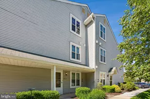 203A Sedgefield Dr, Mount Laurel, NJ 08054 - Photo 1
