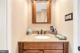 410 Larchmont Dr, Delanco, NJ 08075 - Photo 14