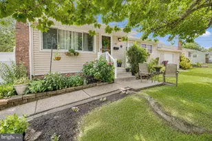 410 Larchmont Dr, Delanco, NJ 08075 - Photo 2