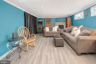 410 Larchmont Dr, Delanco, NJ 08075 - Photo 32