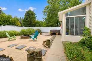 410 Larchmont Dr, Delanco, NJ 08075 - Photo 46