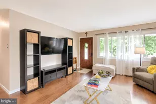 410 Larchmont Dr, Delanco, NJ 08075 - Photo 6