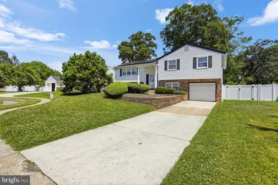 204 Mildred Court, Mount Laurel, NJ 08054 - Photo 2