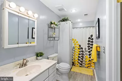 84 W Bluebell Lane, Mount Laurel, NJ 08054 - Photo 18