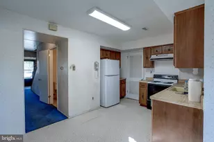201 Charing Way, Mount Laurel, NJ 08054 - Photo 10