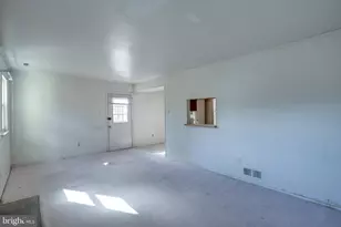 201 Charing Way, Mount Laurel, NJ 08054 - Photo 8