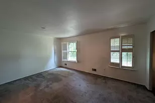 44 W Constitution Dr, Bordentown, NJ 08505 - Photo 6