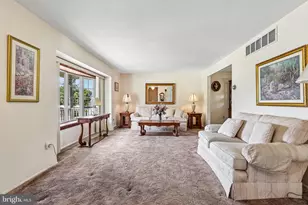 102 Cambridge Dr, Cinnaminson, NJ 08077 - Photo 6