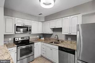 26 Provincetown Dr, Marlton, NJ 08053 - Photo 10