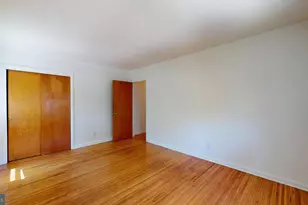 60 Dawn Dr, Mount Holly, NJ 08060 - Photo 18