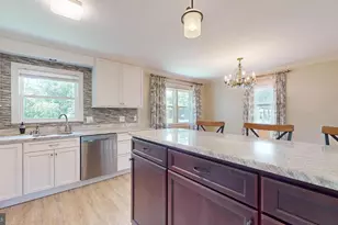60 Dawn Dr, Mount Holly, NJ 08060 - Photo 4