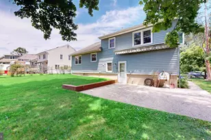 60 Dawn Dr, Mount Holly, NJ 08060 - Photo 34