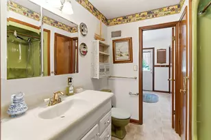 8 Edwards Dr, Wrightstown, NJ 08562 - Photo 14