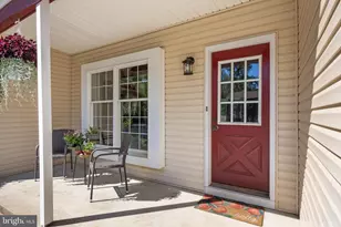 39 Cochise Cir, Medford Lakes, NJ 08055 - Photo 4