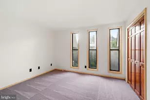 25 S Church Rd, Maple Shade, NJ 08052 - Photo 20