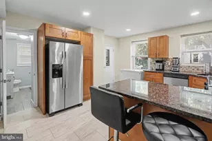 348 E Broad St, Burlington, NJ 08016 - Photo 16