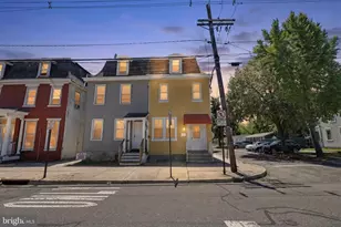 348 E Broad St, Burlington, NJ 08016 - Photo 2