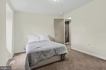 348 E Broad Street, Burlington, NJ 08016 - Photo 24
