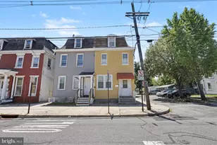 348 E Broad St, Burlington, NJ 08016 - Photo 4