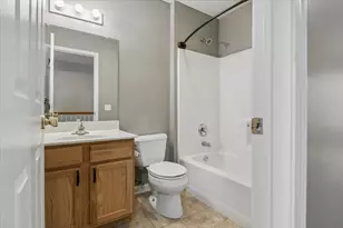 602 Cinnaminson St, Riverton, NJ 08077 - Photo 26