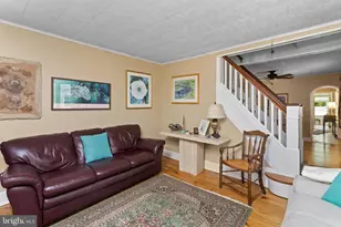 32 Mary St, Bordentown, NJ 08505 - Photo 12