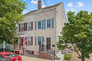 32 Mary St, Bordentown, NJ 08505 - Photo 2