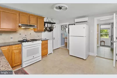 32 Mary Street, Bordentown, NJ 08505 - Photo 18
