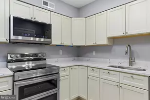 356 Willow Turn, Mount Laurel, NJ 08054 - Photo 8