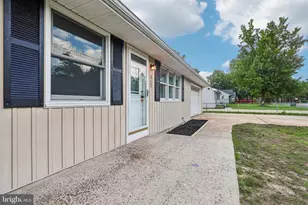 312 Spring Lake Blvd, Browns Mills, NJ 08015 - Photo 4