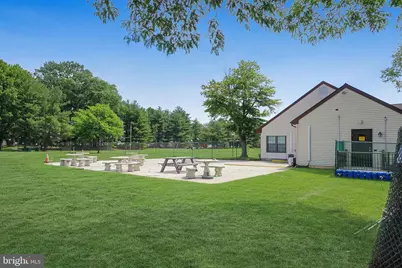 27 W Azalea Lane, Mount Laurel, NJ 08054 - Photo 16