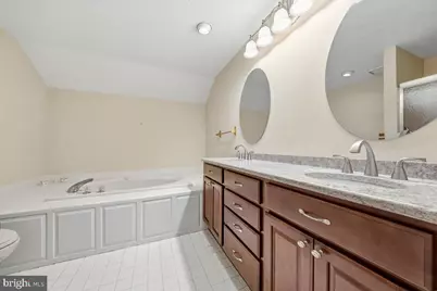 207 Berkshire Way, Marlton, NJ 08053 - Photo 34