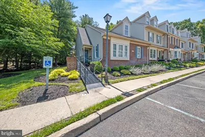 207 Berkshire Way, Marlton, NJ 08053 - Photo 2