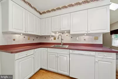 207 Berkshire Way, Marlton, NJ 08053 - Photo 16