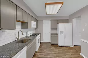 104 Pertwood Ct, Mount Laurel, NJ 08054 - Photo 18