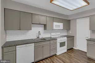 104 Pertwood Ct, Mount Laurel, NJ 08054 - Photo 16