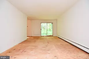 315 Garnet Dr, Burlington, NJ 08016 - Photo 6