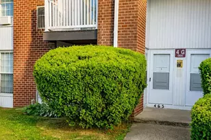 275 Green St, Edgewater Park, NJ 08010 - Photo 2