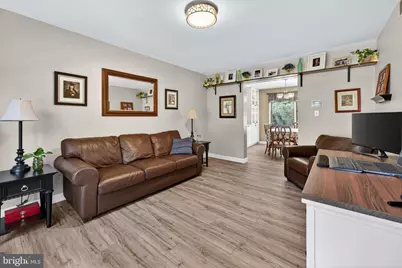 17 Sherwood Drive, Medford, NJ 08055 - Photo 6